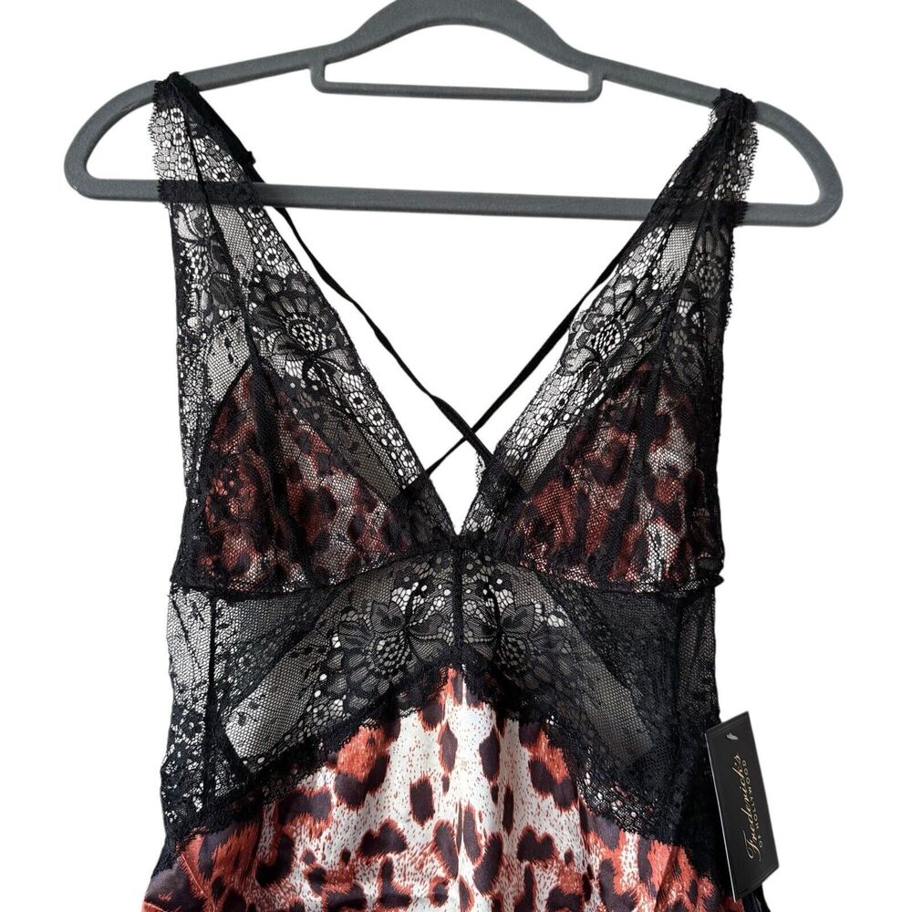 Fredericks Hollywood Lace Satin Gown S Leopard Slit Nightgown Set Boudoir NWT - Picture 4 of 16